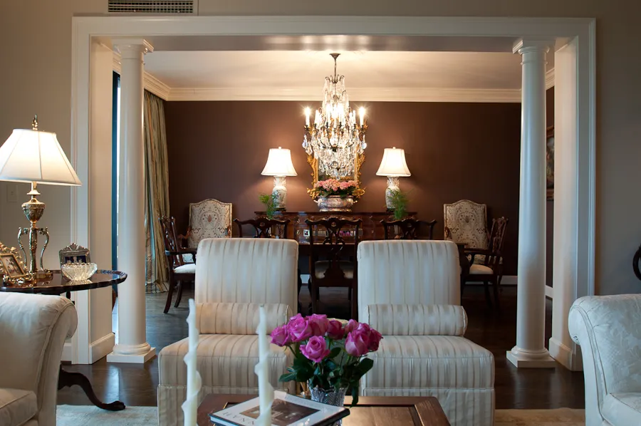 Park Place on Peachtree — Living room framed by columns