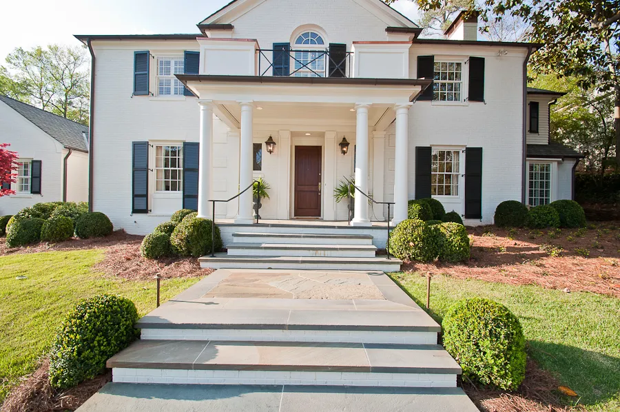 Tuxedo Park — Entry portico