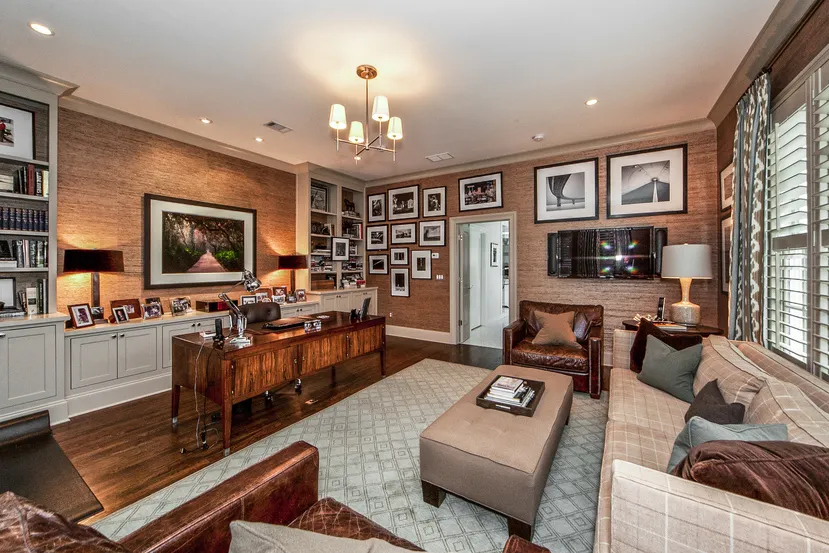 Tuxedo Park — Study